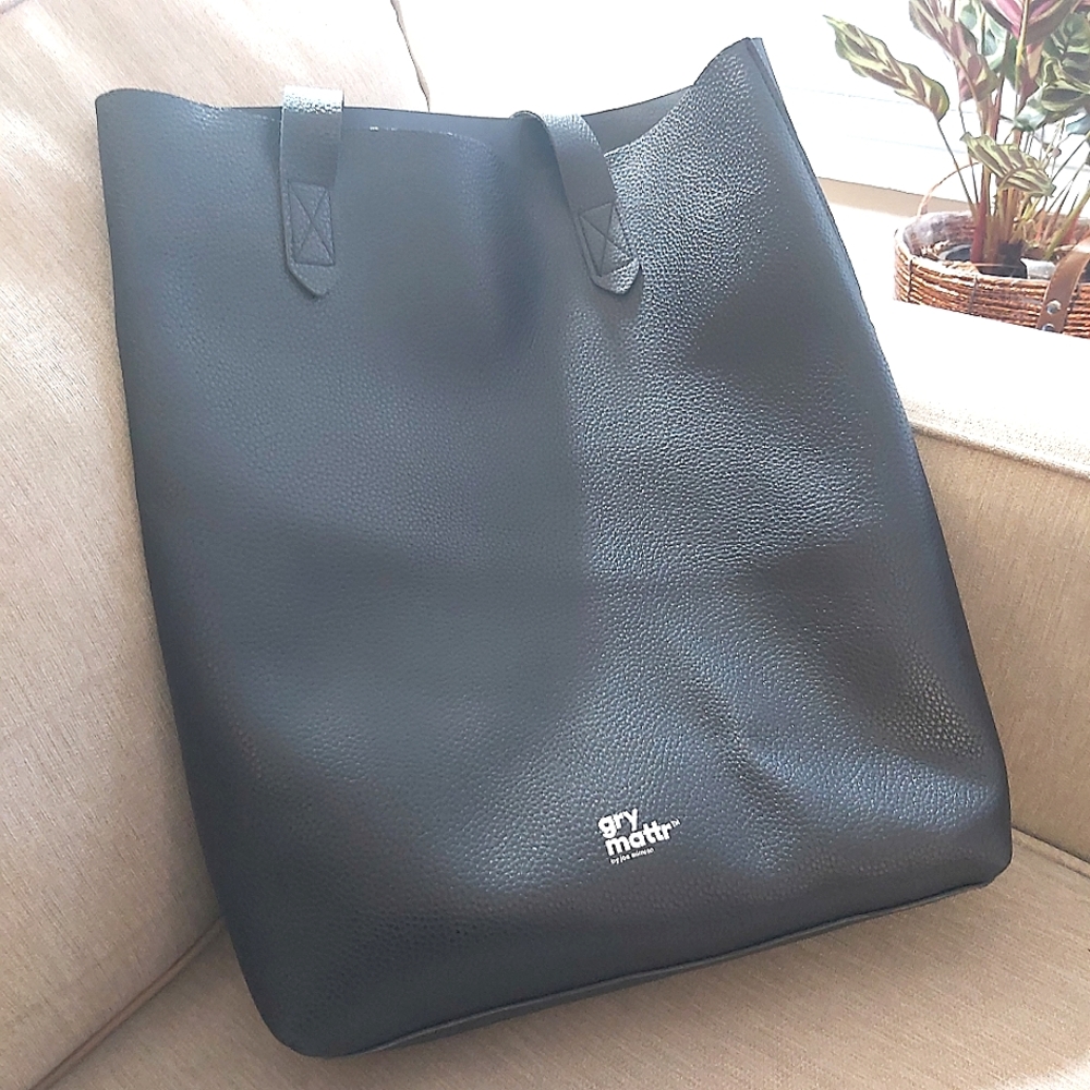 Gray Mattr by Joe Mimran black Faux leather pleather tote bag